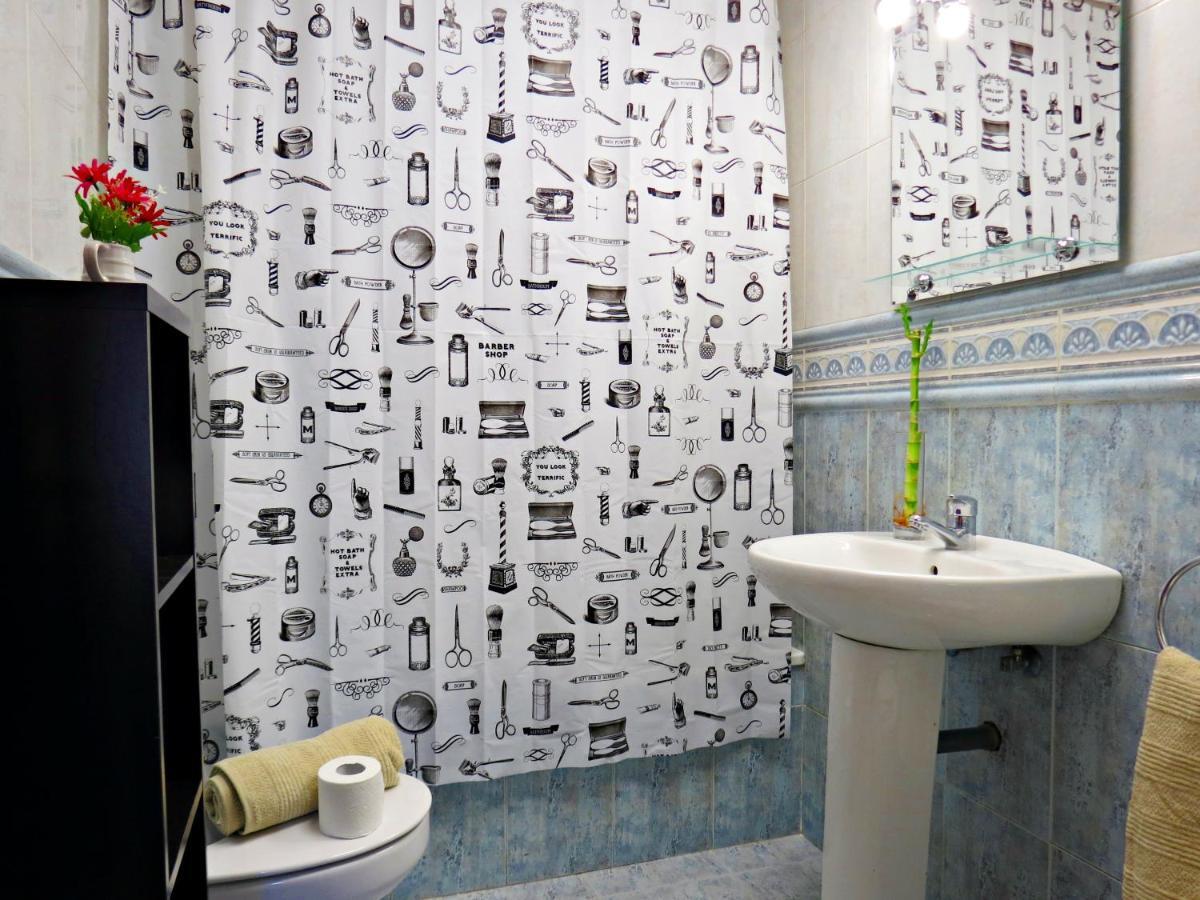 Via Alfaros Apartment Kordoba Bagian luar foto